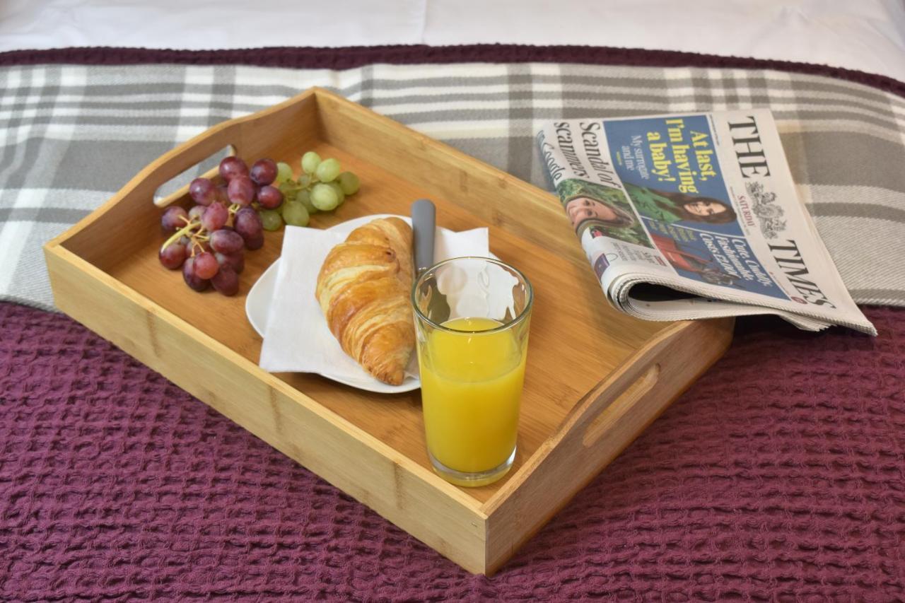 Super Funky Spire View Cottage - FREE Gated Parking - Ultra WiFi Canterbury Esterno foto