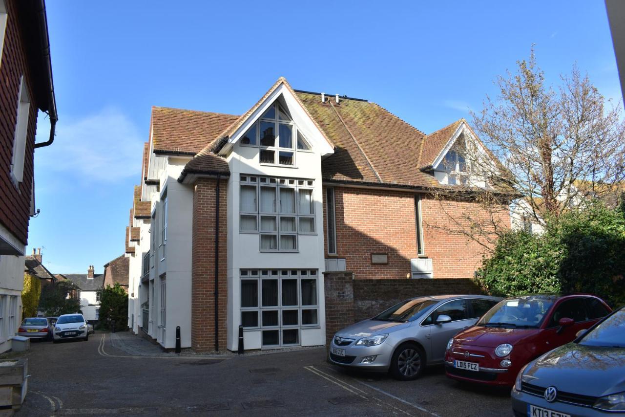 Super Funky Spire View Cottage - FREE Gated Parking - Ultra WiFi Canterbury Esterno foto